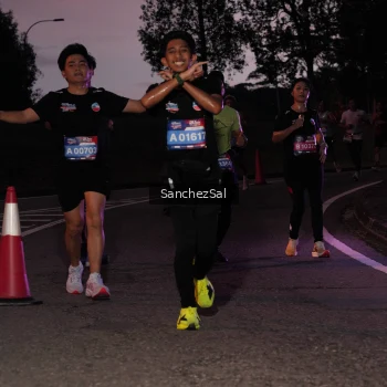 Runner Photo 3769017