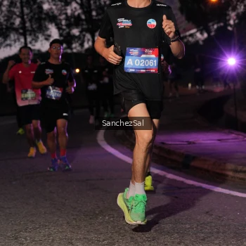 Runner Photo 3769042