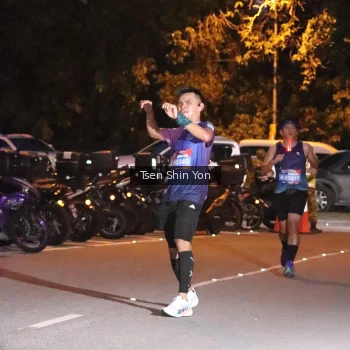 Runner Photo 3769076
