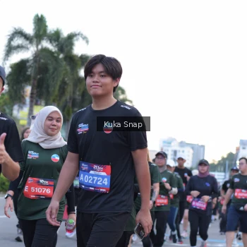 Runner Photo 3769116