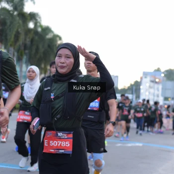 Runner Photo 3769122