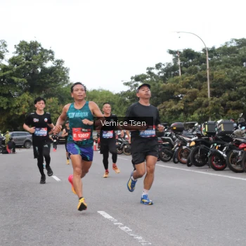 Runner Photo 3769191