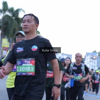 Runner Photo 3769315