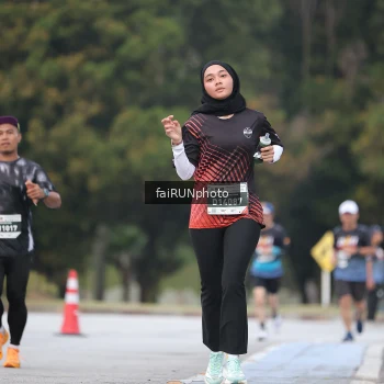 Runner Photo 3769385