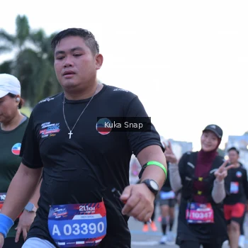 Runner Photo 3769433
