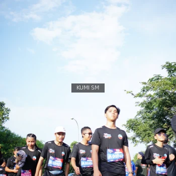 Runner Photo 3769440