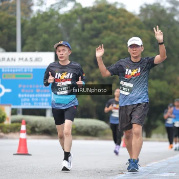 Runner Photo 3769462