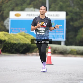 Runner Photo 3769487
