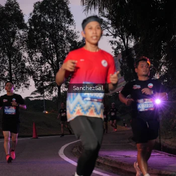 Runner Photo 3769512