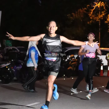 Runner Photo 3769579