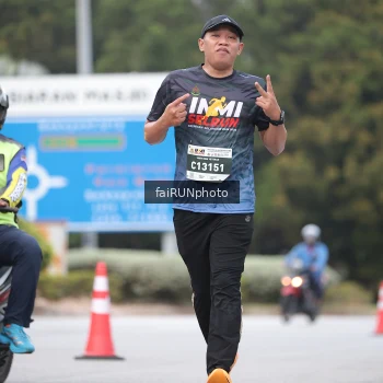 Runner Photo 3769590