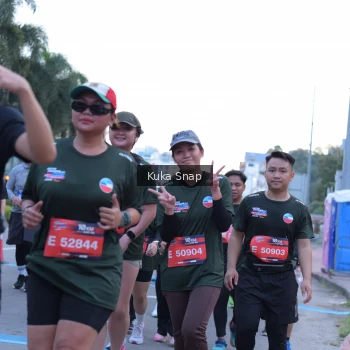 Runner Photo 3769666