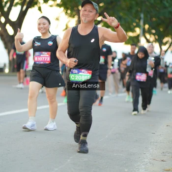 Runner Photo 3769693