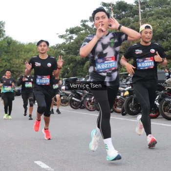 Runner Photo 3769727