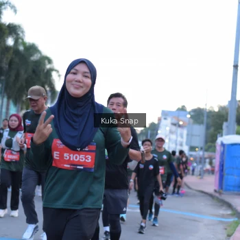 Runner Photo 3769746