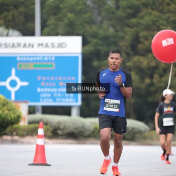 Runner Photo 3769765