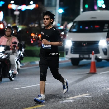 Runner Photo 3769809
