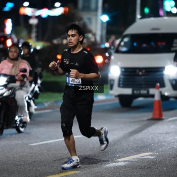 Runner Photo 3769823