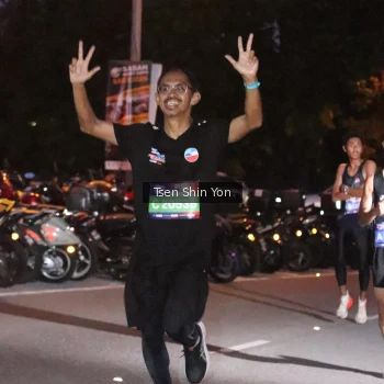 Runner Photo 3769864