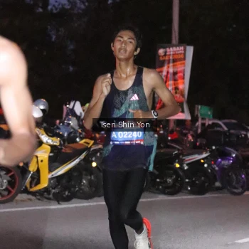 Runner Photo 3769991