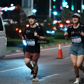 Runner Photo 3770007