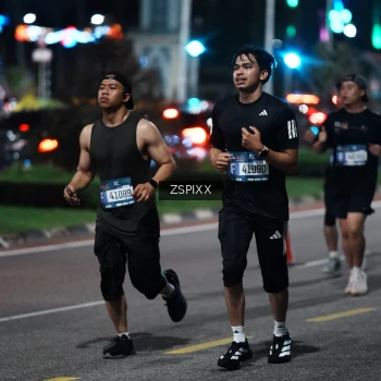 Runner Photo 3770029