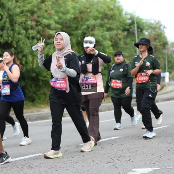 Runner Photo 3770044