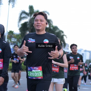 Runner Photo 3770050