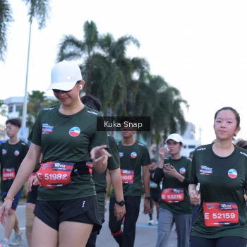 Runner Photo 3770052