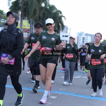 Runner Photo 3770086