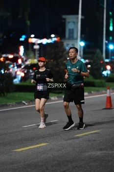 Runner Photo 3770166