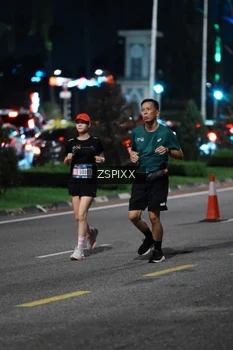 Runner Photo 3770174