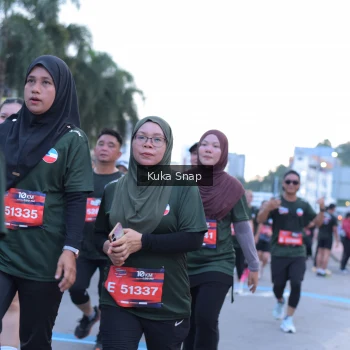 Runner Photo 3770199