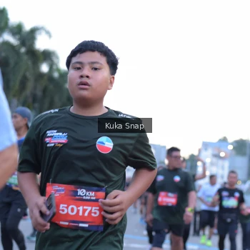 Runner Photo 3770253