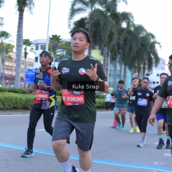 Runner Photo 3770257