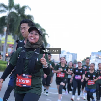 Runner Photo 3770304
