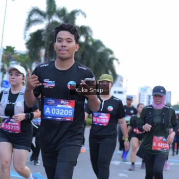 Runner Photo 3770354