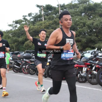 Runner Photo 3770391