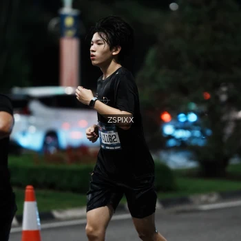 Runner Photo 3770465
