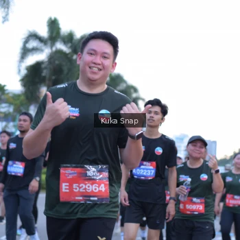 Runner Photo 3770470