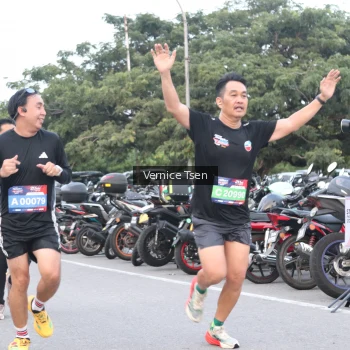 Runner Photo 3770494