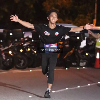 Runner Photo 3770510