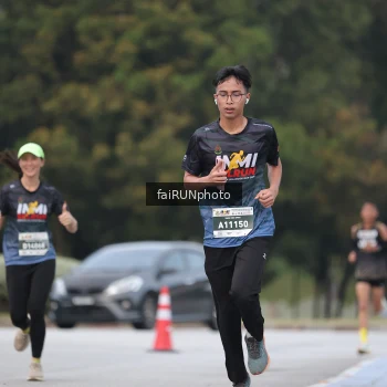 Runner Photo 3770517