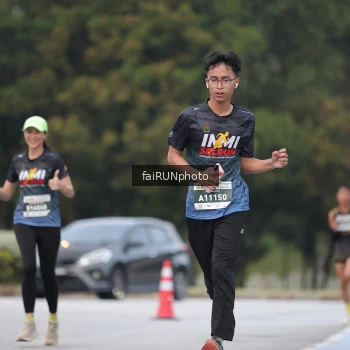 Runner Photo 3770525