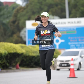 Runner Photo 3770573