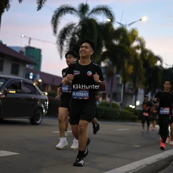 Runner Photo 3770574