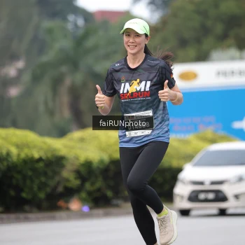 Runner Photo 3770587