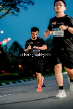 Runner Photo 3770682