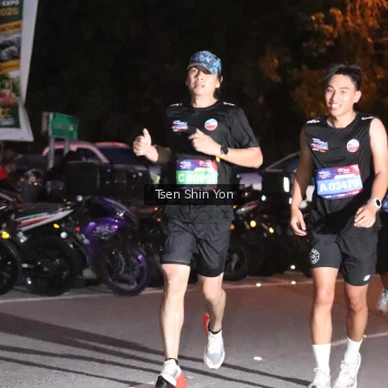 Runner Photo 3770711