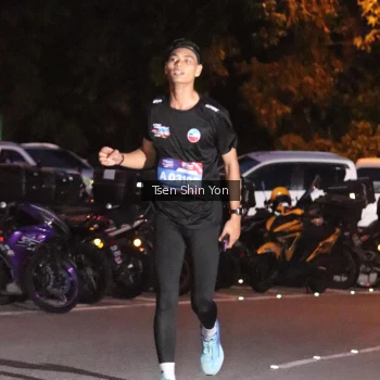 Runner Photo 3770762